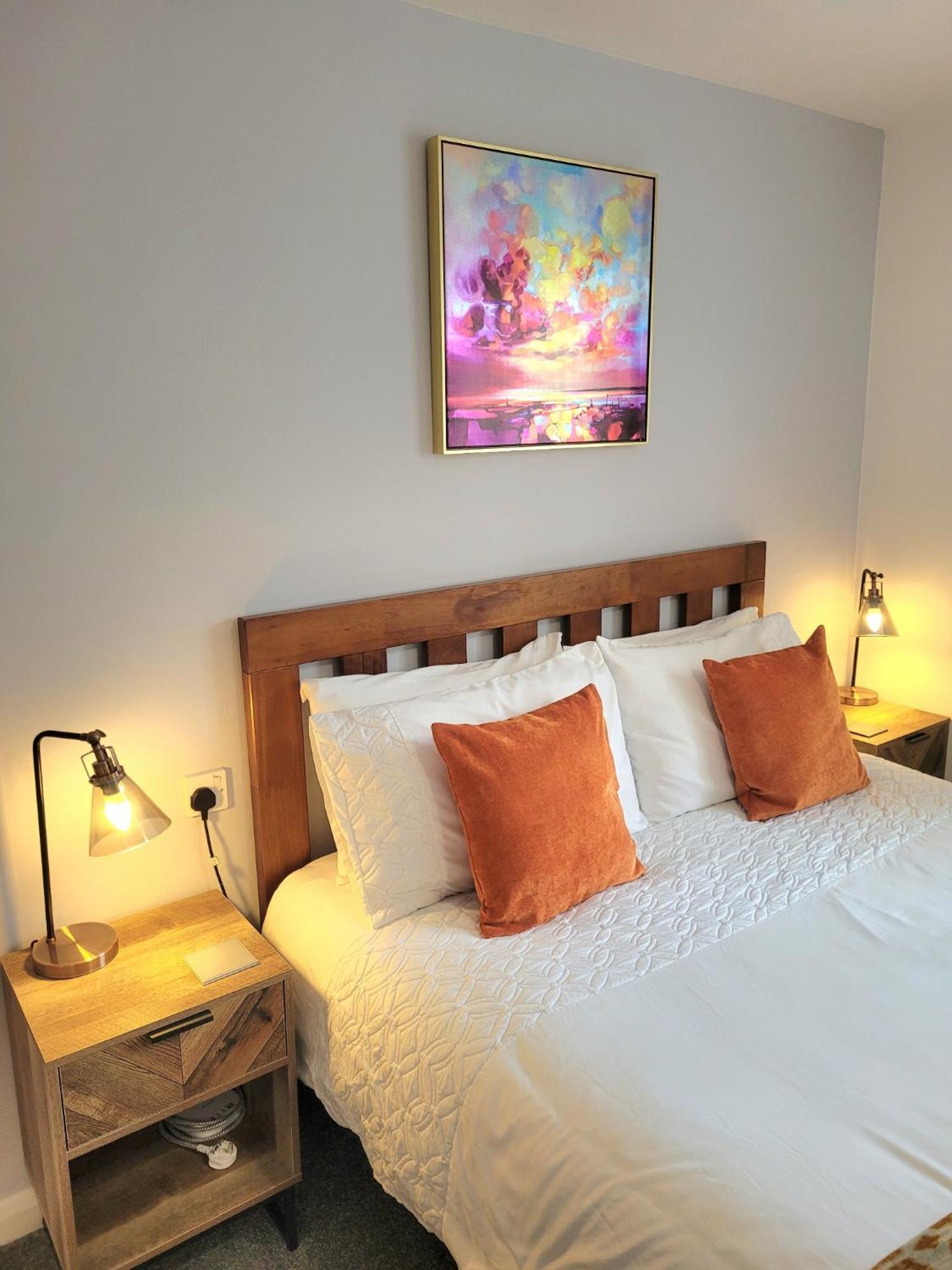 1 Merchants Gate - 2 Bedroom, City Apartment With Private Parking ยอร์ค ภายนอก รูปภาพ